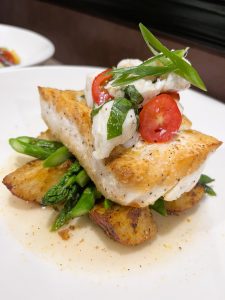 Castillo's Restaurant & Pizza Pub